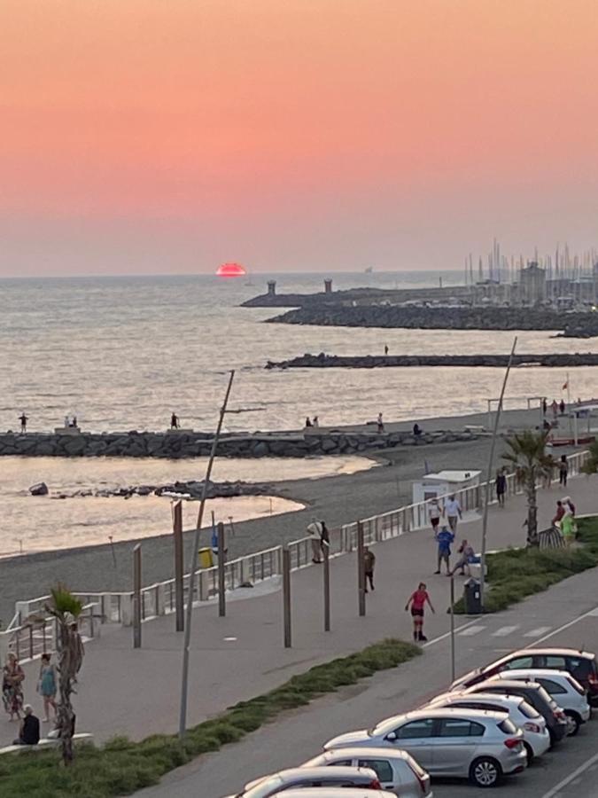 Apartmán Front Sea Luxury Lido di Ostia Exteriér fotografie